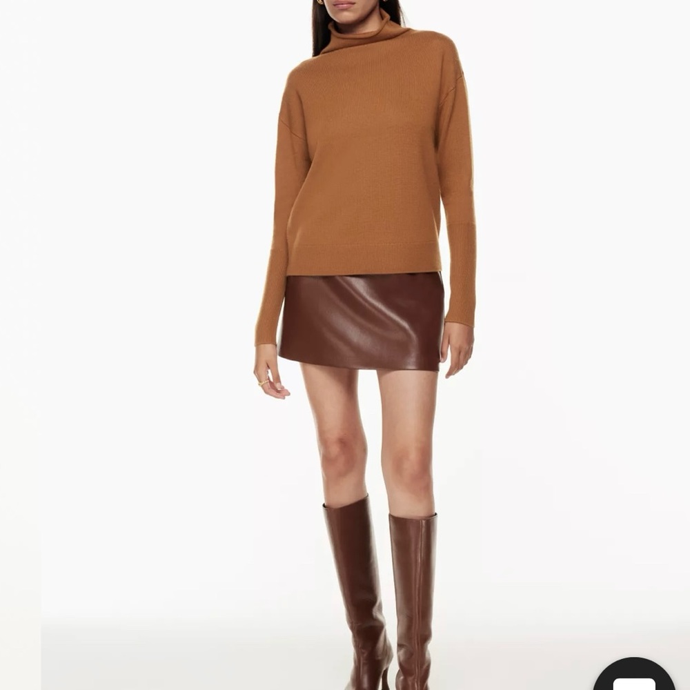 Aritzia Wilfred Cyprie Sweater - 100% merino wool